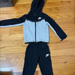 Nike Kids Black and Gray Jogger Set